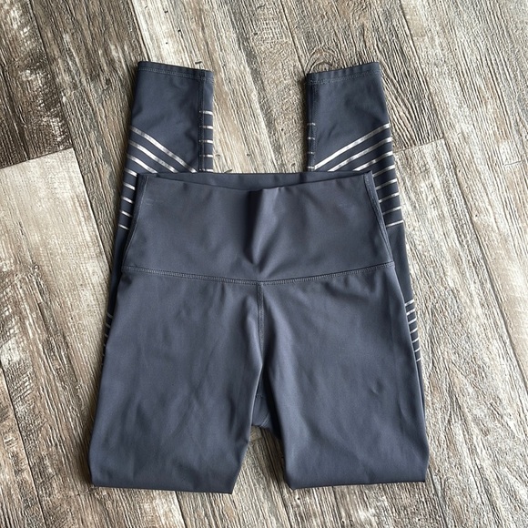 Z by Zobha Carbon Stripe Com-pression Leggings, Medium - Picture 2 of 12